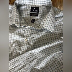 Stafford Men's White and Blue Plaid Shirt